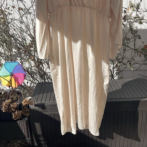 GIA/irl Alayiah Midi Dress - Ivory - Picture 5 of 16